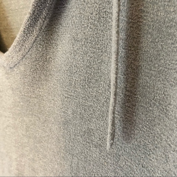 Barefoot Dreams Cozy Ultra Lite Pointelle Hoodie - Picture 7 of 8